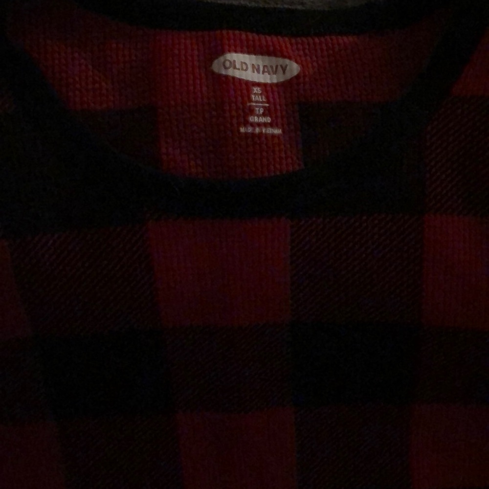 Old navy shirt